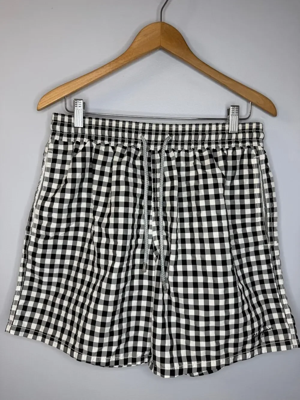 Vilebrequin Men's Black White Check Swim Short 7